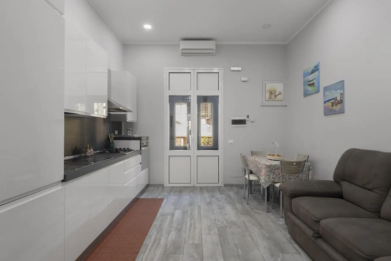 Holiday home Casa Bella Villa Palermo Italy